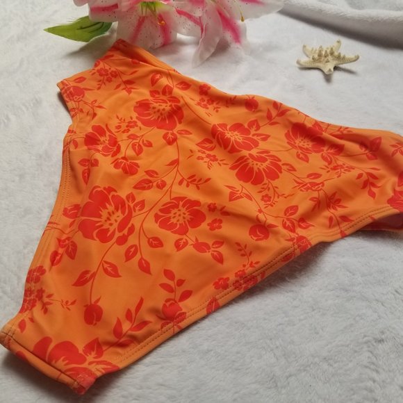 NWT Live Life on the Beach  Two Piece Bathing Suit  Size L - Picture 4 of 11